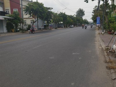 Bán đất mặt tiền đường nguyễn tất thành sa đéc đồng tháp 2