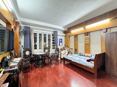 Bán nhà xuân thủy 63m2, 7 tầng, 2 thoáng, nửa bước ra mặt phố. 8,2 tỷ 3