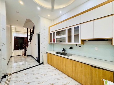 Bán nhà khâm thiên, đống đa - nhà đẹp - full nội thất - dân xây - ngõ rộng - 37,7m2, 5 tầng, chỉ 2