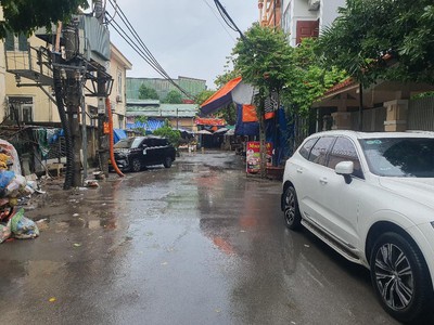 Bán gấp nhà ở vạn phúc, 54m2, 5 tầng, tầm 12 tỷ. thang máy - gara - 2 thoáng trước sau - ngõ thông 0