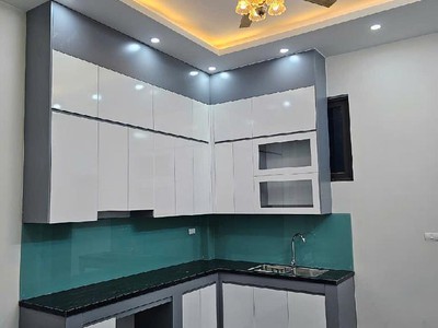 Bán gấp nhà ở vạn phúc, 54m2, 5 tầng, tầm 12 tỷ. thang máy - gara - 2 thoáng trước sau - ngõ thông 1