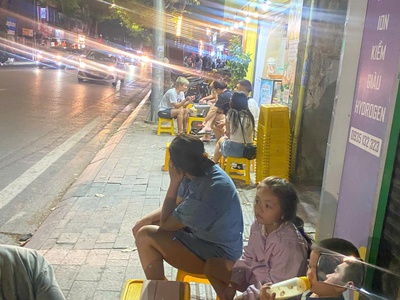 Chính chủ cần sang nhượng lại quán tại 14 nguyễn thái học, phường điện biên 2