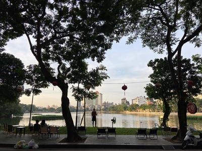 Cho thuê nhà ở nhóm 4 người, hộ gđ ngõ quán thánh- ba đình dt 30m-3tầng-giá 10 tr ctl 0