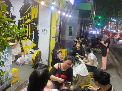 Chính chủ cần sang nhượng lại quán tại 14 nguyễn thái học, phường điện biên 0