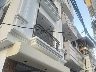 Cho thuê nhanh nhà ngõ 201 phúc lợi 31m , 5 tầng, giá 8 triệu/tháng 0