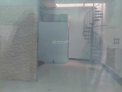Chính chủ bán căn nhà hẻm cụt 1/, phường 7, quận 8, hcm. diện tích 101m2, nở hậu 9m, cách đường ôtô 4