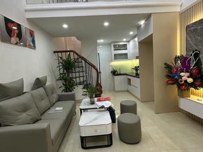 Giá quá hời 3 tỷ- nhà bạch mai- 5 tầng x mt 3,8m. nhà đẹp ở luôn- nhanh thì còn. 0