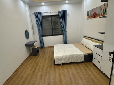 Giá quá hời 3 tỷ- nhà bạch mai- 5 tầng x mt 3,8m. nhà đẹp ở luôn- nhanh thì còn. 3