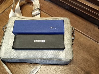 Bán ba cây bút ! 0