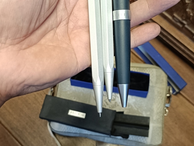 Bán ba cây bút ! 7