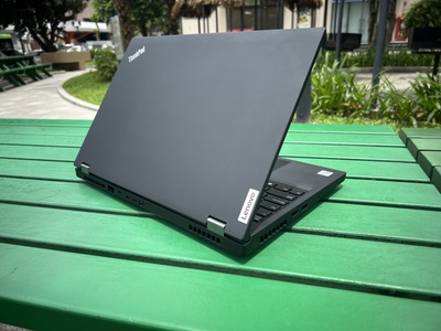 ThinkPad P15 core i7 10750H , RAM 32GB , SSD 512GB, Nvidia T2000 chuyên đồ họa 3D 1