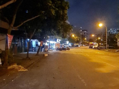 Cc bán gấp nhà kđt mỗ lao 52m2, 4 tầng, giá 12 tỷ, gara - vỉa hè - kinh doanh - an ninh tốt 1