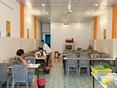 Vì lý do có việc về quê gấp cần sang lại quán ăn mới đầu tư nhiều tâm huyết 0