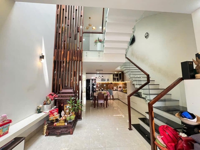 Nhà đẹp hoàng hoa thám,p6, bình thạnh,80m2sd, hxh , 3 pn , full nội thất 0