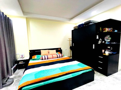 Bán Nhanh Nhà Ngọc Thuỵ  Long Biên  Ngõ ô tô giá rẻ  31m2 5 Tầng 5.1 Tỷ 5