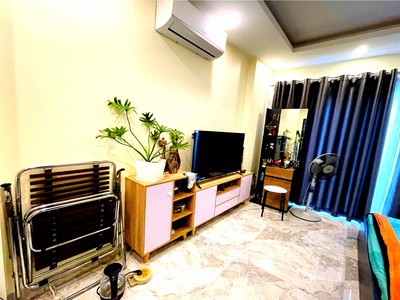 Bán Nhanh Nhà Ngọc Thuỵ  Long Biên  Ngõ ô tô giá rẻ  31m2 5 Tầng 5.1 Tỷ 0