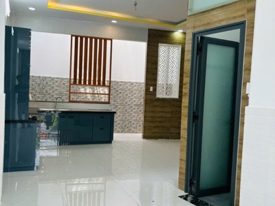 Mặt tiền kinh doanh kinh dương vương thông hậu giang - sát cxpl a - 4,6x15m  nở hậu 5.3m - 2 tầng 2