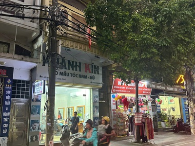 Chính chủ cần bán nhanh căn nhà tại 140 nguyễn công trứ - hàng kênh - lê chân - hải phòng. 0