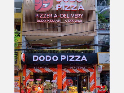 Cho thuê nhà MT 133 - 135 Bàu Cát, Phường 14, Quận Tân Bình. 4 Tầng 8x18  550m2 chỉ 90tr 0