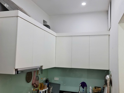 Tập thể Thái Hà 90m2 3 ngủ, khu đẹp sạch sẽ, gần mặt phố, ô tô đi qua, dân trí cao an ninh tốt. 2