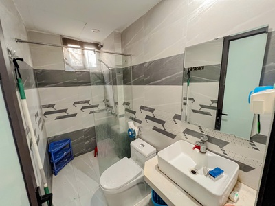 Bán nhà gần phố Trịnh Văn Bô 35m2 5 tầng nhỉnh 5 tỷ 4