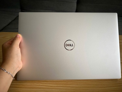 Máy trạm đồ họa Dell XPS 9530 i7-13700H 16GB 1TB RTX 4050 Fullbox 1
