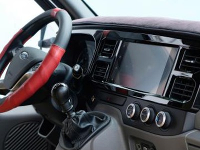 Ford Transit 2022 - máy dầu, số sàn. 1
