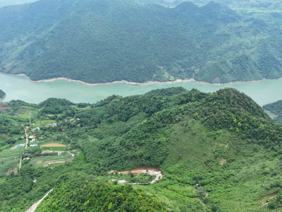 Đất chính chủ - giá tốt - vị trí đắc địa tại huyện đà bắc, tỉnh hoà bình 3