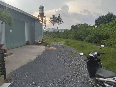 Cho thuê nhà kho 200m2, Phường Chánh Nghĩa, TP Thủ Dầu Một. 0