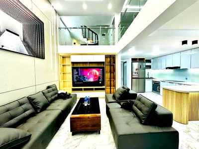 Bán Nhà Nghi Tàm Tây Hồ  45M2 5 Tầng  8.9 Tỷ 0