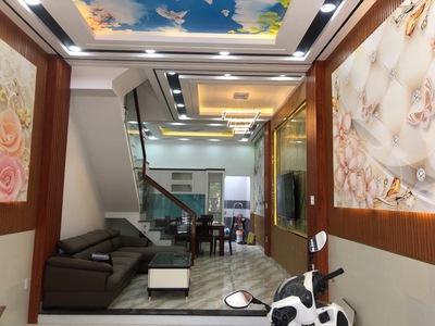 Bán nhà 4 tầng mặt tiền đường nhựa xe hơi thông. 83 đào tông nguyên thị trấn nhà bè. 6.8 tỷ 1