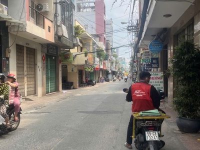 Chủ ngộp cần bán gấp nhà mặt tiền kinh doanh lạc long quân quận 11 - 41m2- 3 tầng - giá chỉ 7.x tỷ. 0