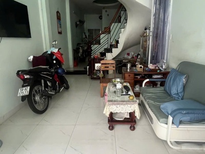 Chủ ngộp cần bán gấp nhà mặt tiền kinh doanh lạc long quân quận 11 - 41m2- 3 tầng - giá chỉ 7.x tỷ. 1
