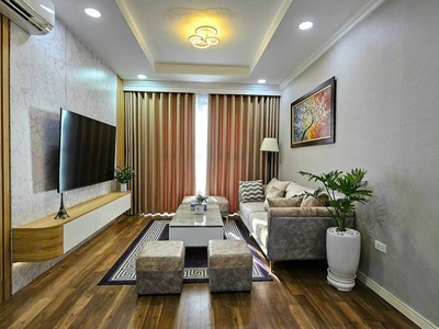 Bán nhanh căn 2 ngủ Goldmark nội thất đẹp LUNG LINH 2