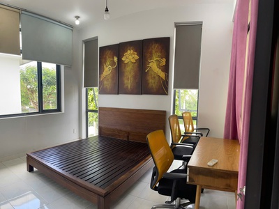 Cho thuê nguyên tầng 2   nội thất khu vila khang điền phường phú hữu 0
