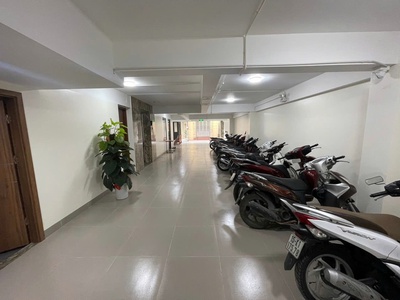 Cho thuê văn phòng 120m2 mặt phố đội cấn, ba đình - 26 triệu/tháng. có chỗ để ô tô 3