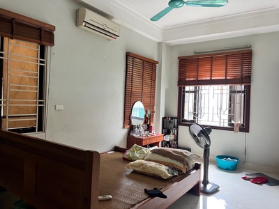 Tây trà bán nhà 5 tầng long lanh dân xây ở ngay lô góc ô tô thông hoàng mai 2