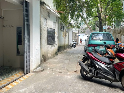 Bán nhà Tập thể Phương mai tầng 1 ô tô đỗ cửa 75m nhà nguyên bản gần bệnh viện tiện mở phòng khám 0