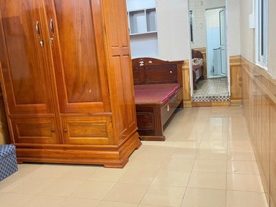 Bán nhà Tập thể Phương mai tầng 1 ô tô đỗ cửa 75m nhà nguyên bản gần bệnh viện tiện mở phòng khám 6