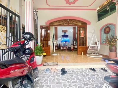 Nhà shr 100m2 full odt, cách đường thủ khoa huân 90m, thuận giao, thuận an, bd, giá chỉ 1.99 tỷ 0