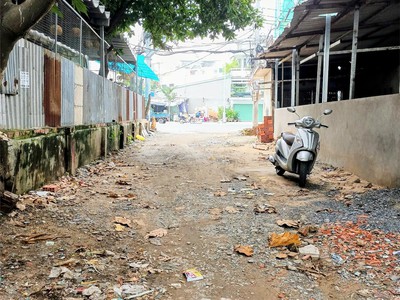 Đất trống 1 bước ra lý chiêu hoàng - 56m2 - ngang hơn 4m, nở hậu tài lộc - chỉ 5 tỷ lẻ 0