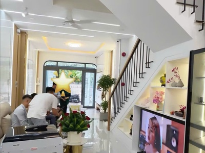 Sở hữu căn nhà mơ ước 2 tầng ngay ngã 3 dương đình hội và đỗ xuân hợp, q9, tp hcm, hxh, dt 93m2, 1