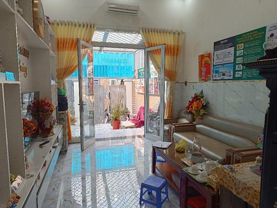 Lô góc hẻm xe hơi thông 1942 huỳnh tấn phát, thị trấn nhà bè, ngang 10.5x20, 10 tỷ 1