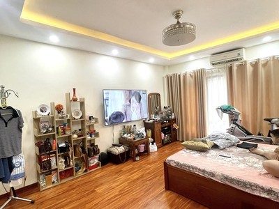 Bán nhà kim mã phân lô, ô tô, kinh doanh gần hồ ngọc khánh 40m 4 tầng 11 tỷ 2