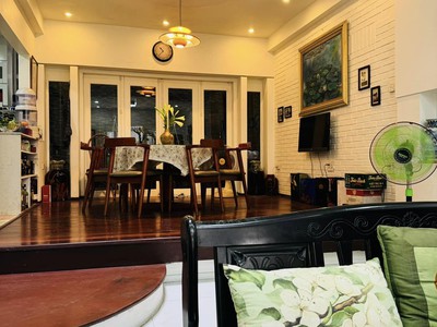 Bán nhà kim mã phân lô, ô tô, kinh doanh gần hồ ngọc khánh 40m 4 tầng 11 tỷ 1