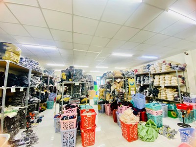 Bán nhà hxh âu cơ gần ngã tư lạc long quân, dt: 7x16m, 3 tầng, 1 đời chủ, 9.8 tỷ  tl 0