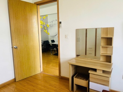 Chính chủ gửi bán căn hộ 2 ngủ, tầng 9 view chính Hồ điều hòa, tại KDT Thanh Hà Cienco 5 3