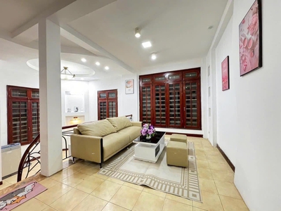 Cho thuê nhà  Bùi Xương Trạch, Thanh Xuân 70m x 5T - 6 phòng giá 17tr, CHDV, nhóm 0