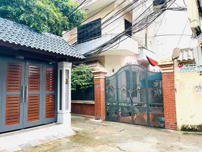 Nhà Cầu Giấy, Cầu Giấy. 50mx4  MT 3.5  Giá 9.4 tỷ  PHÂN LÔ - Ô TÔ ĐỖ CỬA - 20m Ô TÔ TRÁNH 2