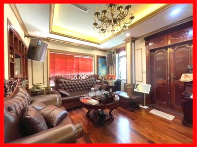 Siêu phẩm nhà dọc bún 2, 50m2, 5 tầng, giá 12.1 tỷ. thang máy chờ - vỉa hè - ô tô tránh - ở ngay - 0